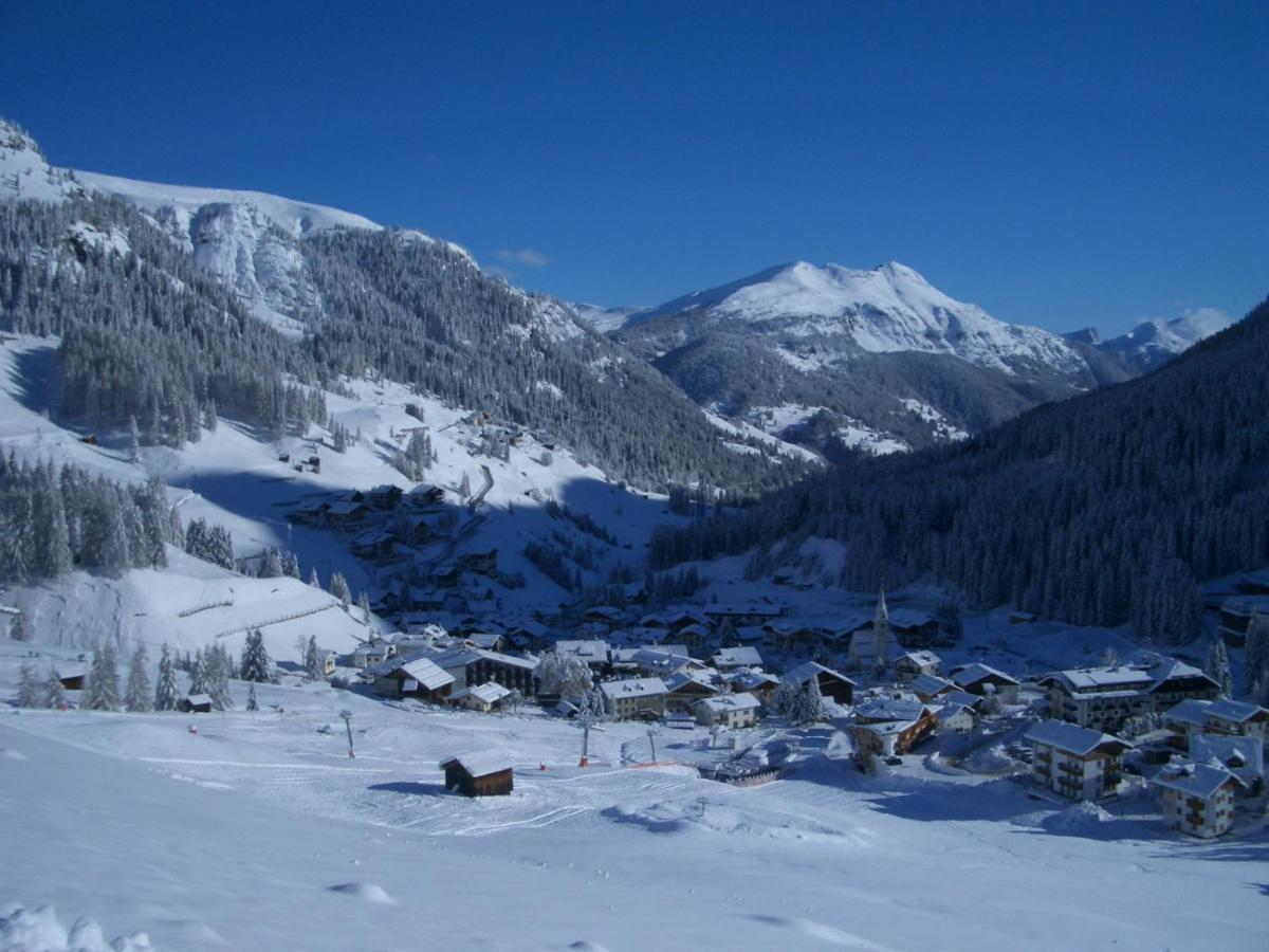 Chalet Helen Arabba Extérieur photo